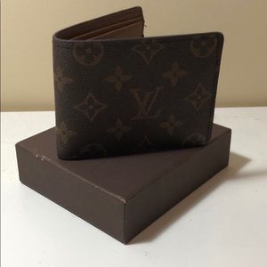 UA LOUIS VUITTON WALLET